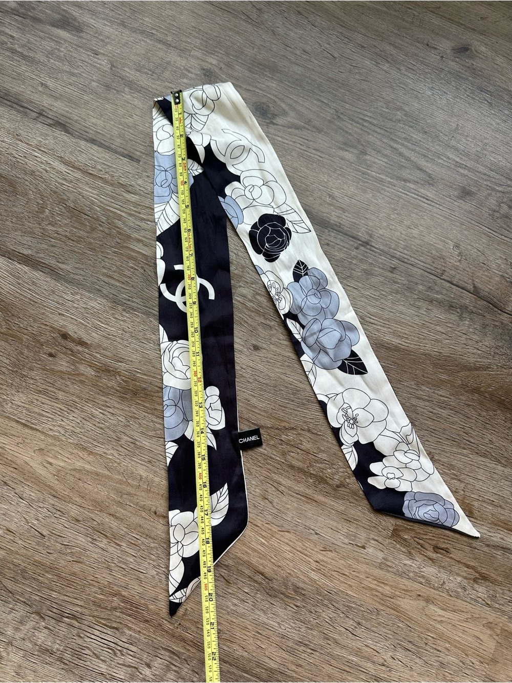 CHANEL Silk Scarf Tie - Picture 2 of 5